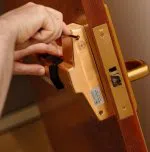 Locksmith Key Store Fremont, CA 510-404-0378 - new-locks-installation